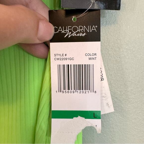 California Waves Junior's Green Ribbed Tie Slit Sarong Skirt Cover-Up Large NWT - Picture 6 of 8